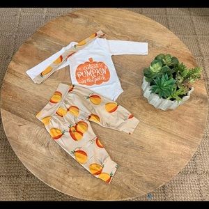 🌻PRICE DROP!🌻 Cutest Pumpkin in the Patch! 🎃